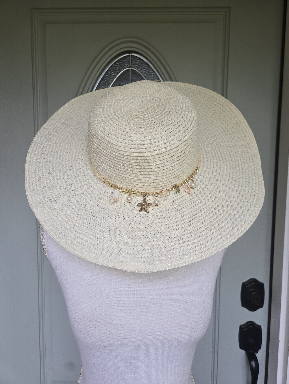 Lucky 7 USA Shell Beaded Floppy Hat